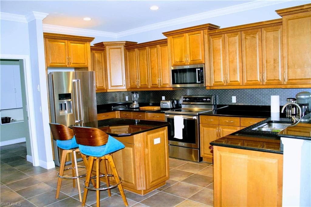 3328 SE 17th PL-10