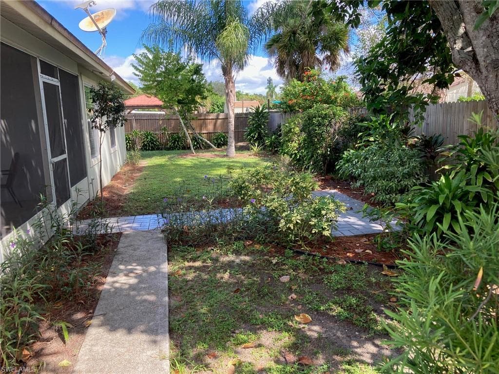 3338 Poinciana ST, NAPLES FL 34105-4