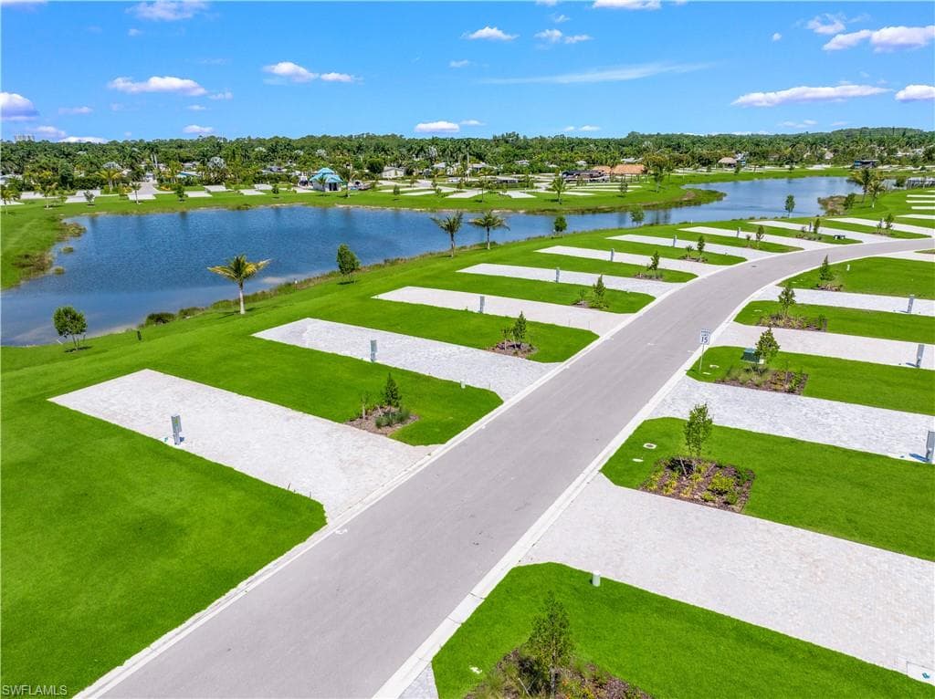 5471 Laguna Caribe CIR, FORT MYERS FL 33905-3