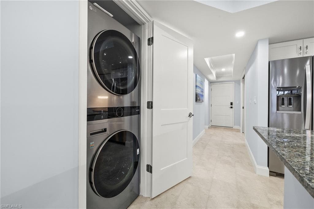 2445 W Gulf DR # E6, SANIBEL FL 33957-21