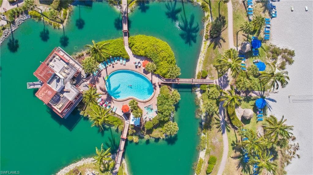 2445 W Gulf DR # E6, SANIBEL FL 33957-27