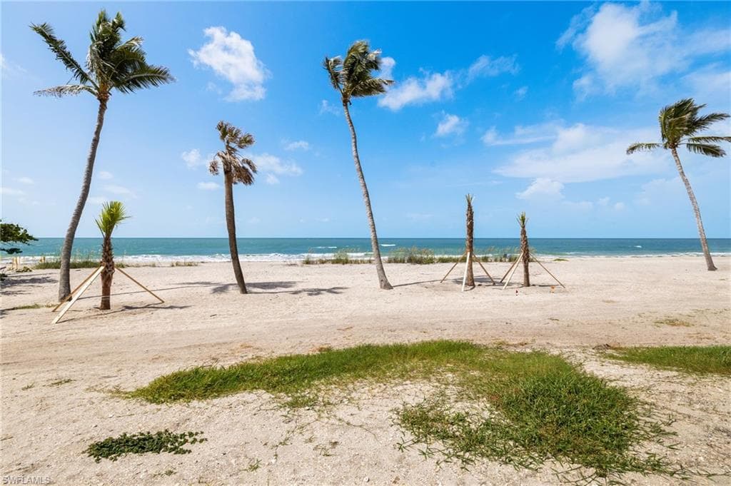 2445 W Gulf DR # E6, SANIBEL FL 33957-37