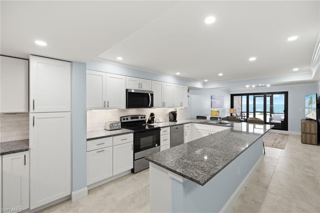 2445 W Gulf DR # E6, SANIBEL FL 33957-9