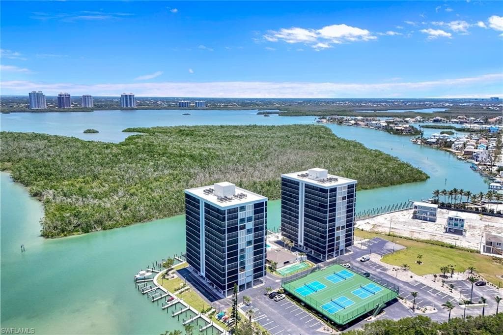 26235 Hickory BLVD # 4B, BONITA SPRINGS FL 34134-27