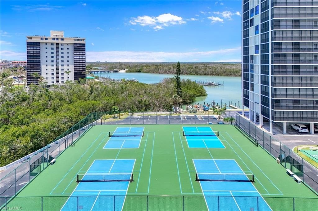 26235 Hickory BLVD # 4B, BONITA SPRINGS FL 34134-34