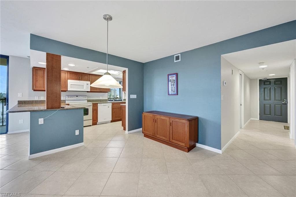 26235 Hickory BLVD # 4B, BONITA SPRINGS FL 34134-7