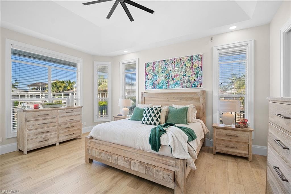 235 Dolphin Cove CT, BONITA SPRINGS FL 34134-16