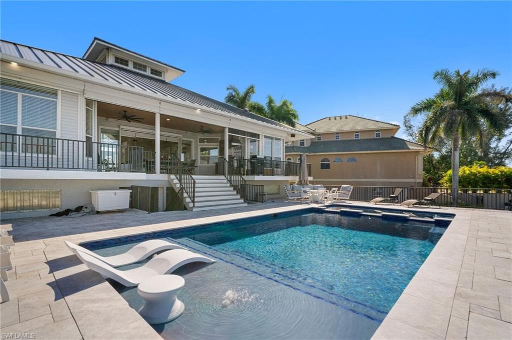 235 Dolphin Cove CT, BONITA SPRINGS FL 34134-33