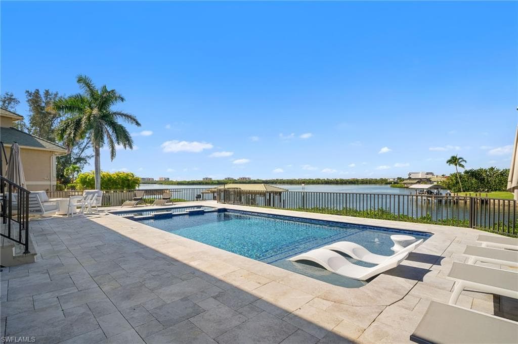 235 Dolphin Cove CT, BONITA SPRINGS FL 34134-32