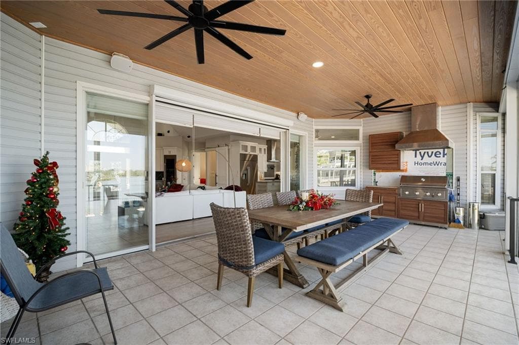 235 Dolphin Cove CT, BONITA SPRINGS FL 34134-14