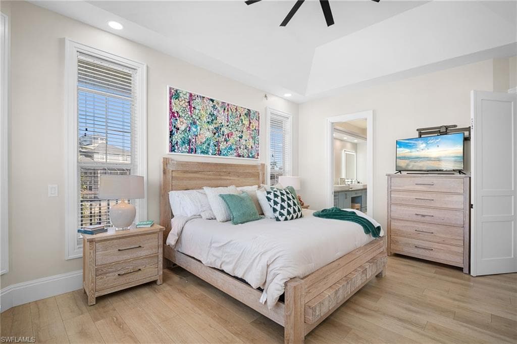 235 Dolphin Cove CT, BONITA SPRINGS FL 34134-18