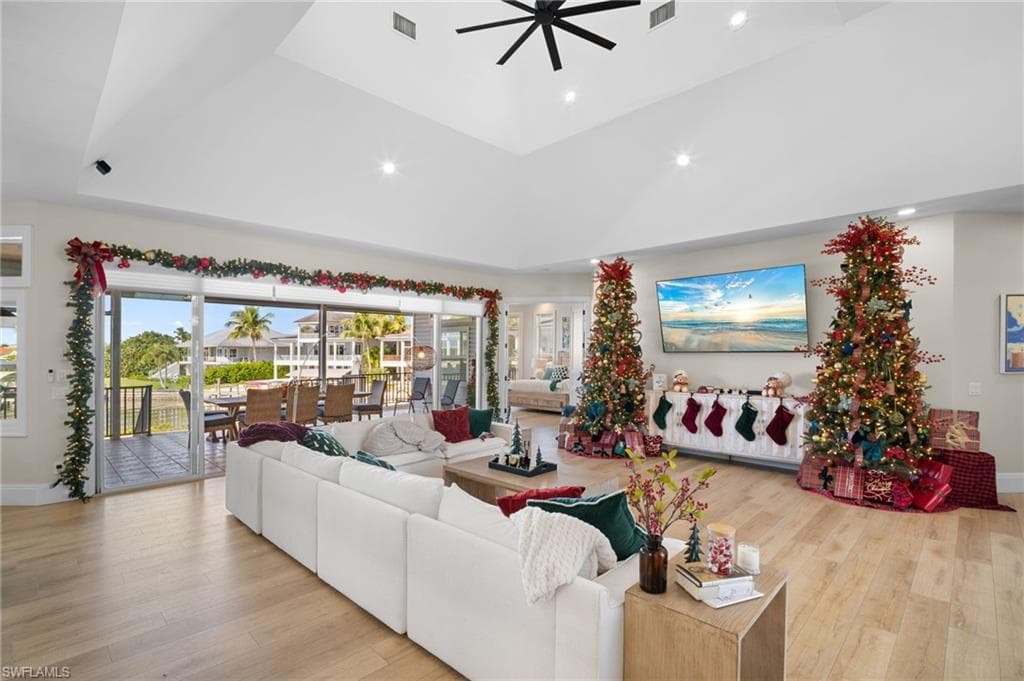 235 Dolphin Cove CT, BONITA SPRINGS FL 34134-3