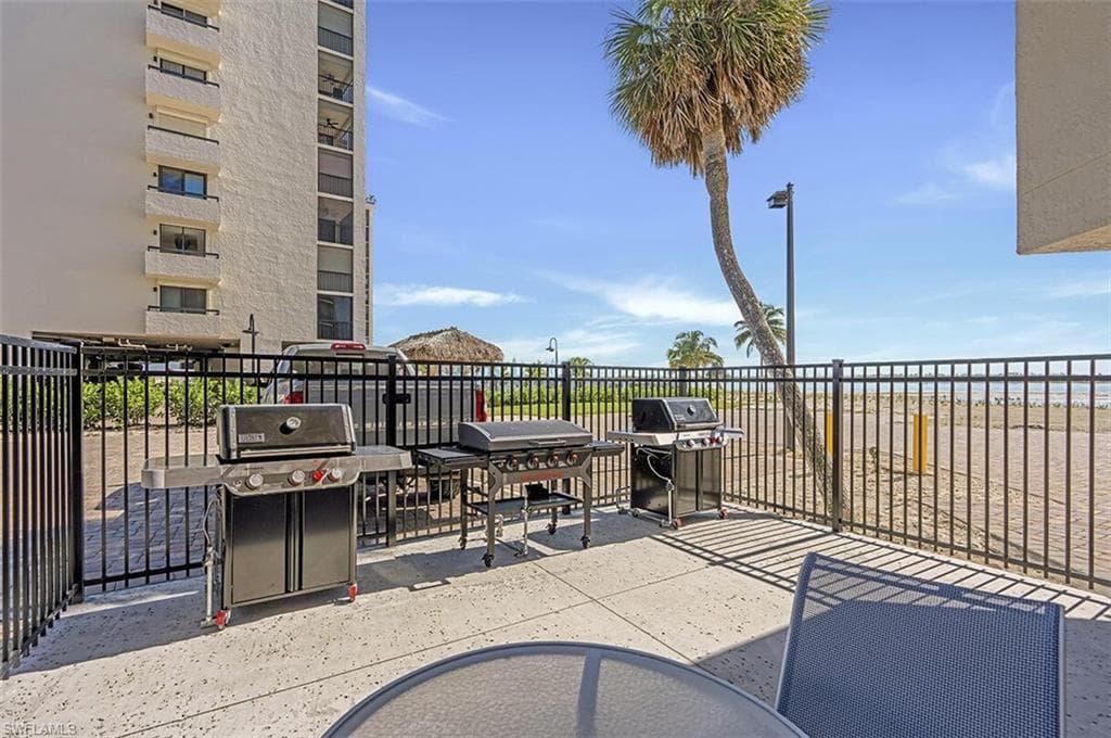 8350 Estero BLVD # 223, FORT MYERS BEACH FL 33931-18