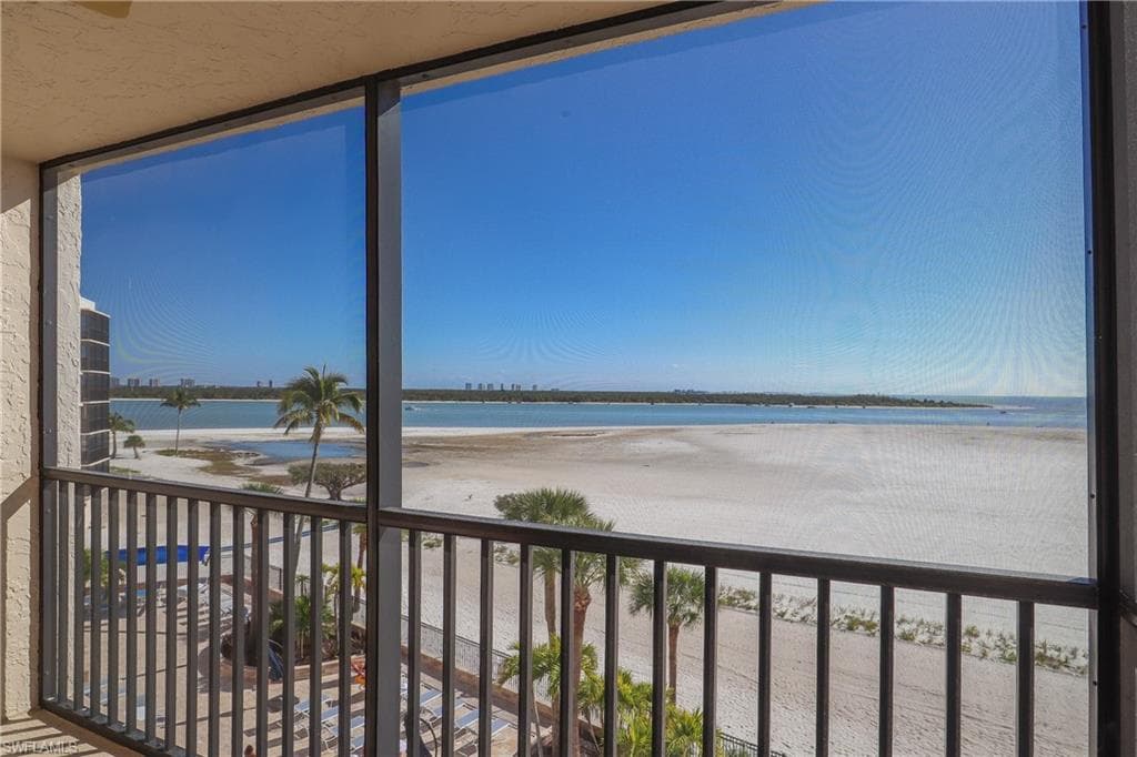 8350 Estero BLVD # 423, FORT MYERS BEACH FL 33931-3