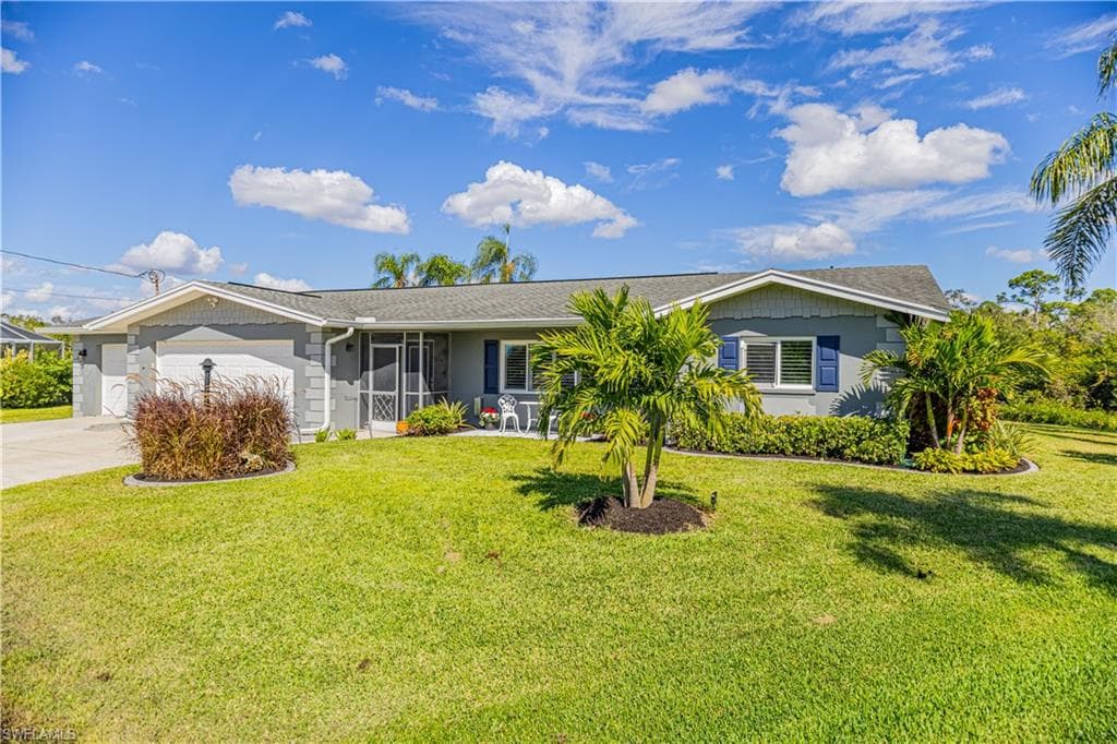 1753 Club House RD, NORTH FORT MYERS FL 33917-3