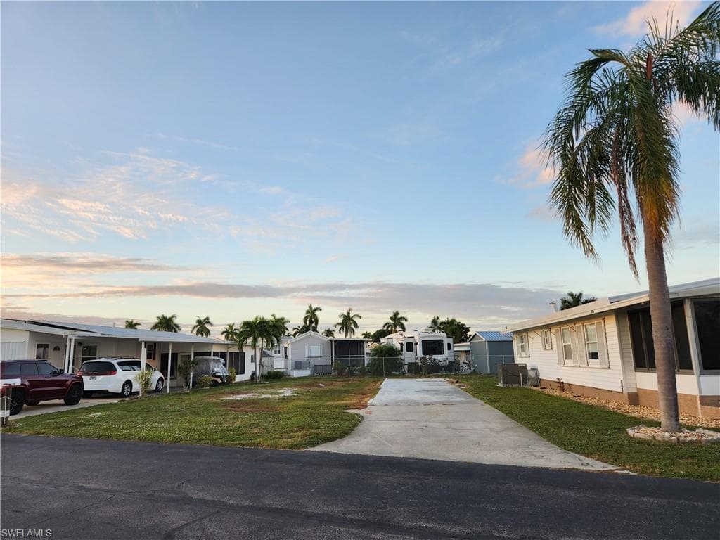 211 Derwent BLVD-0