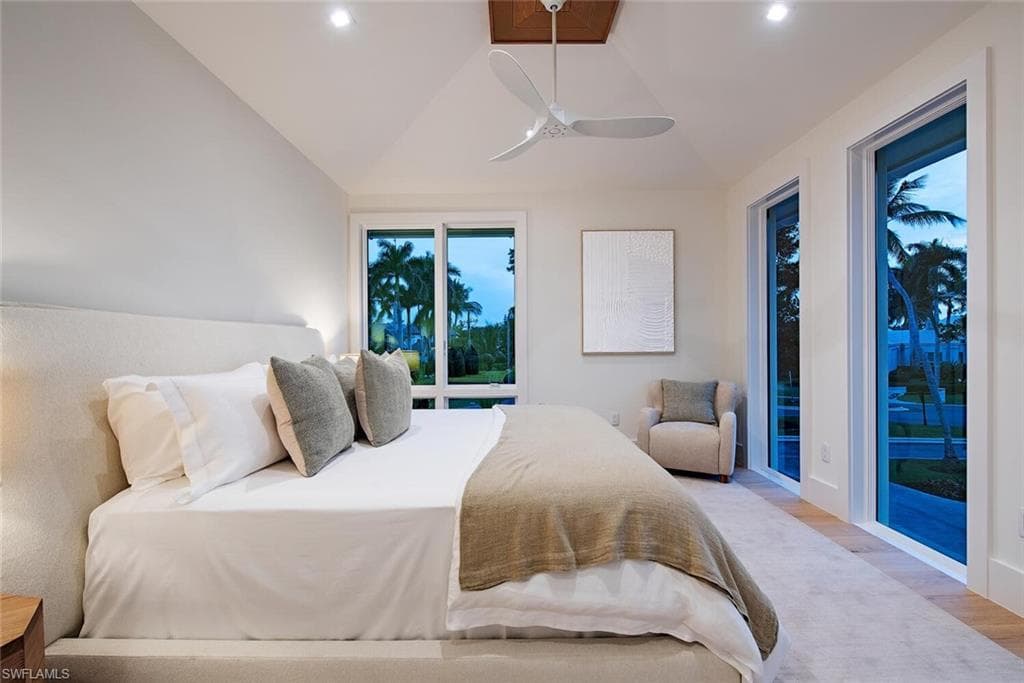 2999 Rum Row, NAPLES FL 34102-26