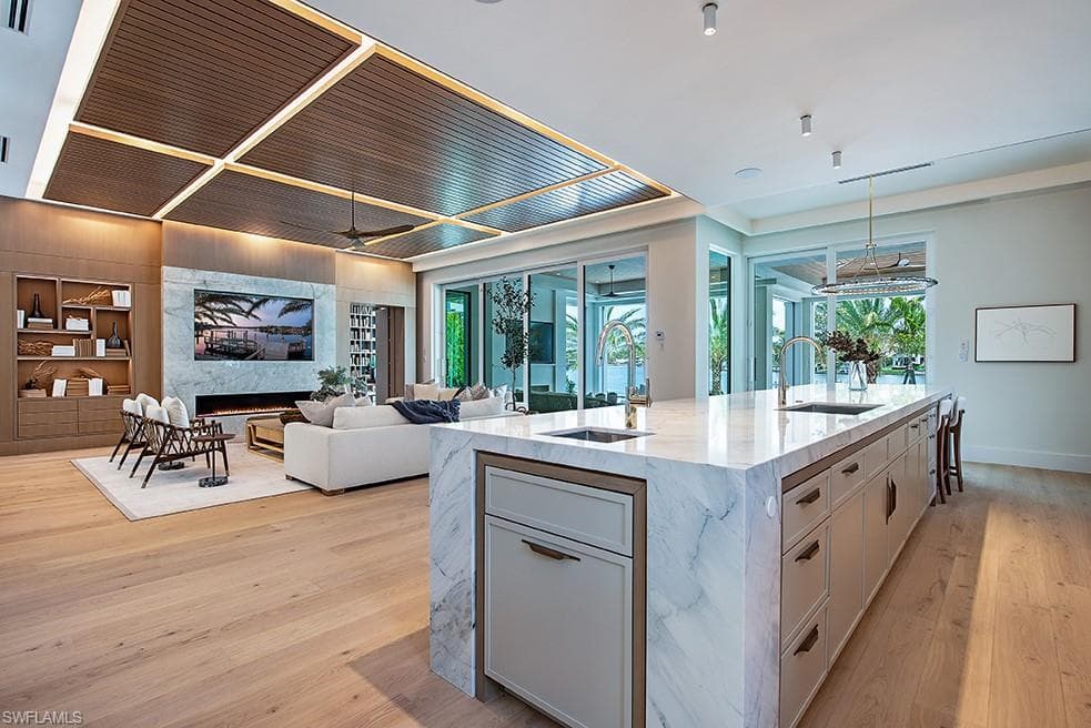 2999 Rum Row, NAPLES FL 34102-11