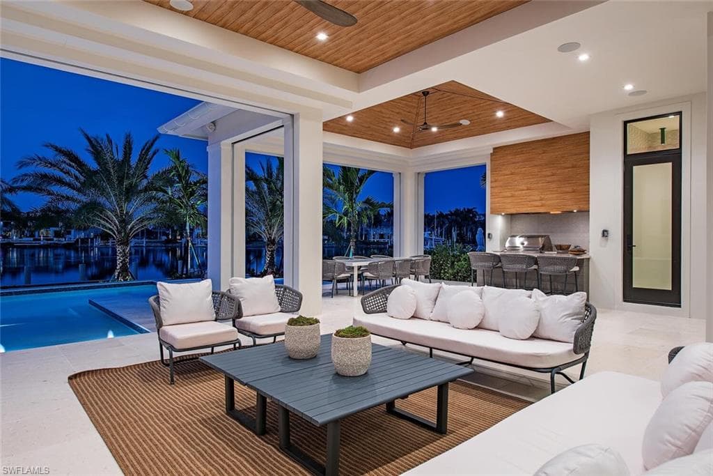 2999 Rum Row, NAPLES FL 34102-19