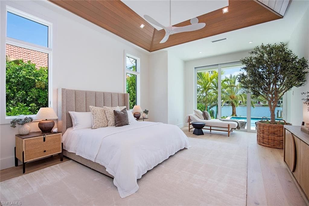 2999 Rum Row, NAPLES FL 34102-14