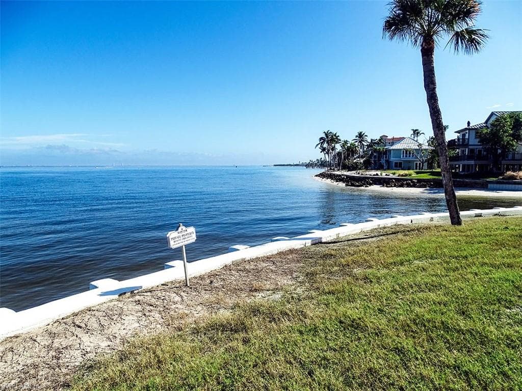 760 Sextant DR # 223, SANIBEL FL 33957-25