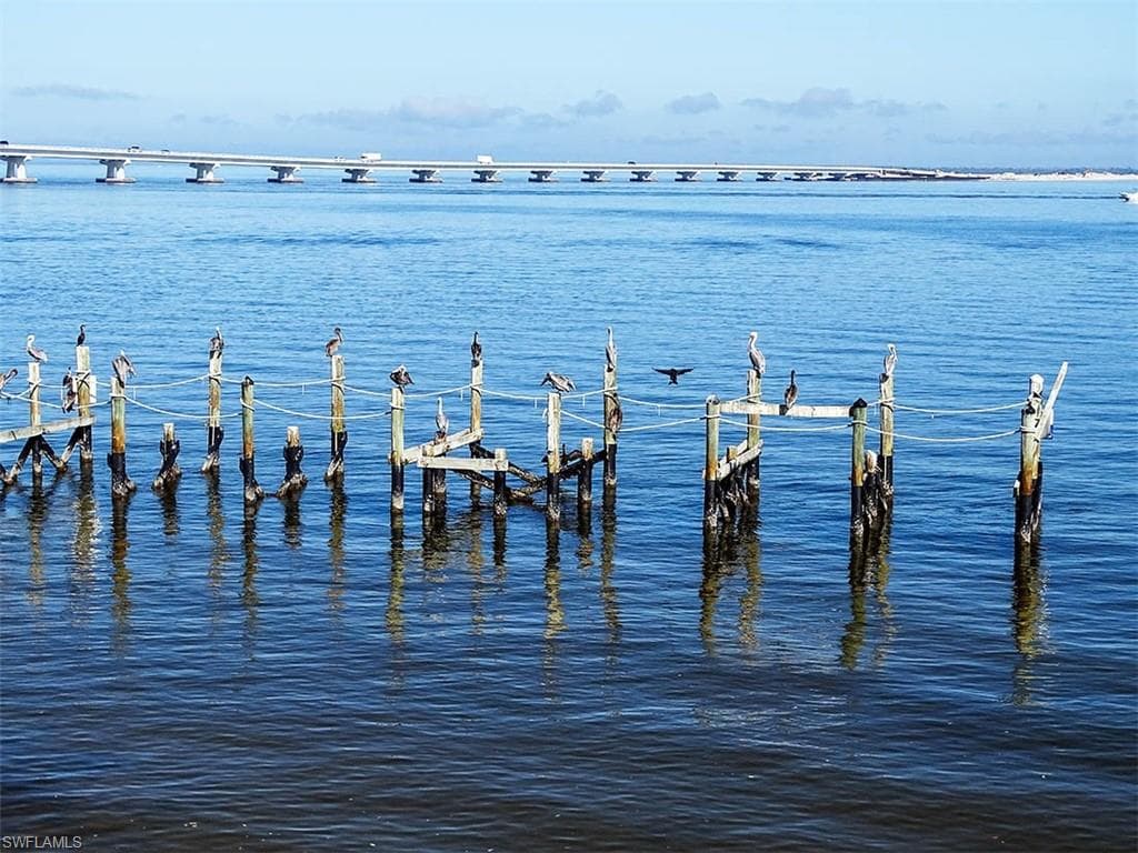 760 Sextant DR # 223, SANIBEL FL 33957-38