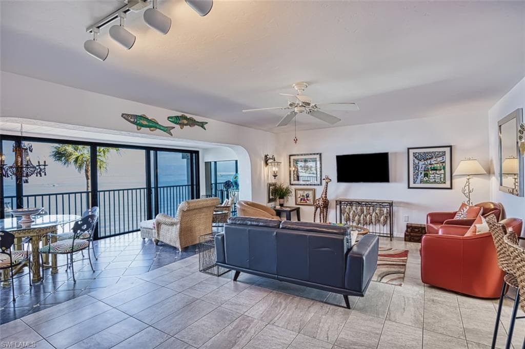 760 Sextant DR # 223, SANIBEL FL 33957-3