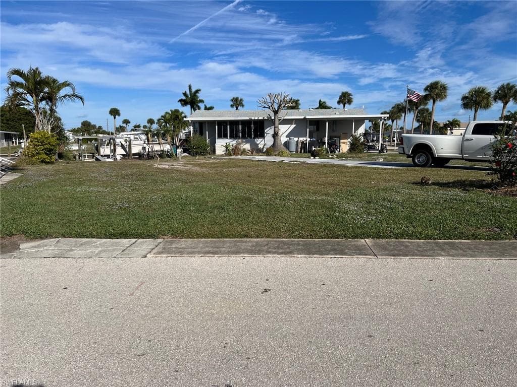 17660 Stevens BLVD-5