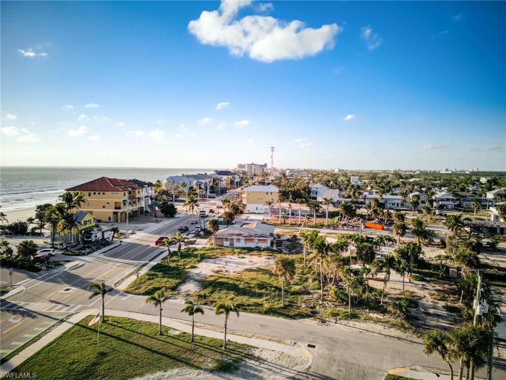 121 Connecticut ST, FORT MYERS BEACH FL 33931-10