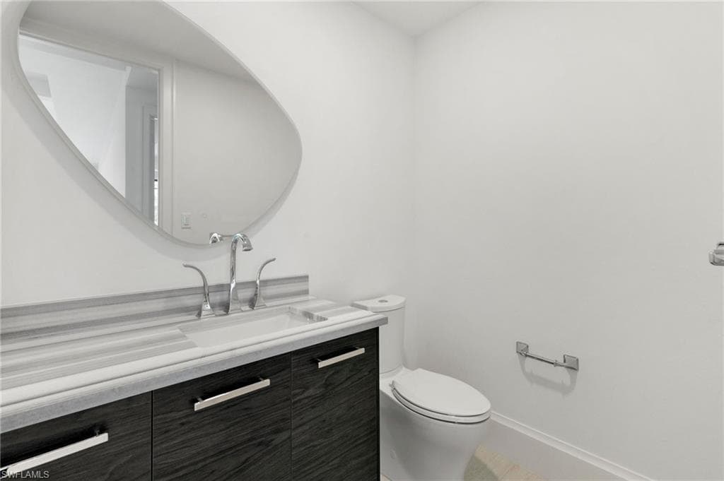 375 Periwinkle CT, MARCO ISLAND FL 34145-11