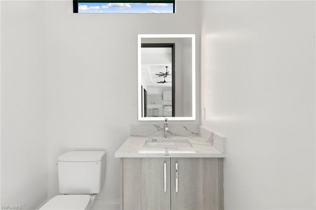 375 Periwinkle CT, MARCO ISLAND FL 34145-19