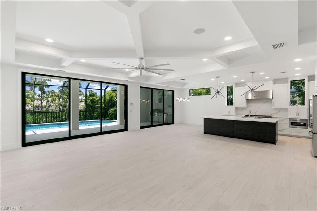 375 Periwinkle CT, MARCO ISLAND FL 34145-13