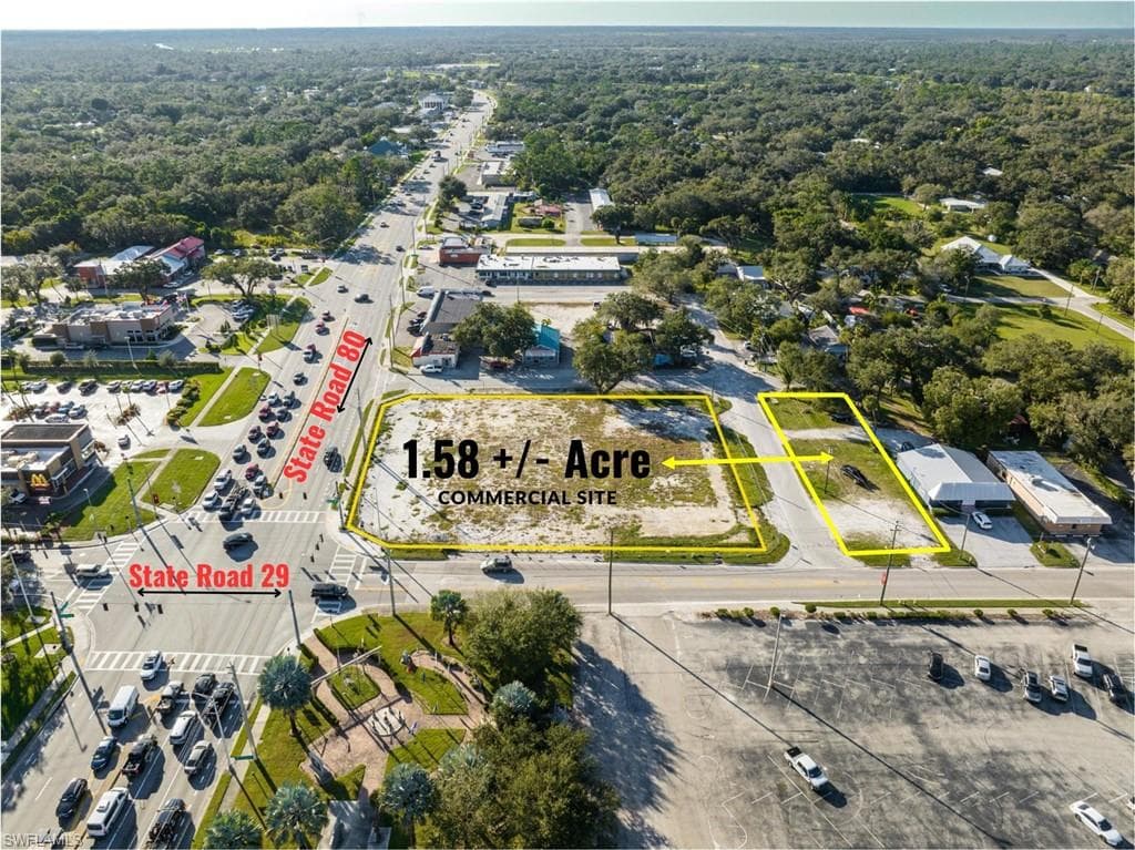 10 W Hickpochee AVE, LABELLE FL 33935-1