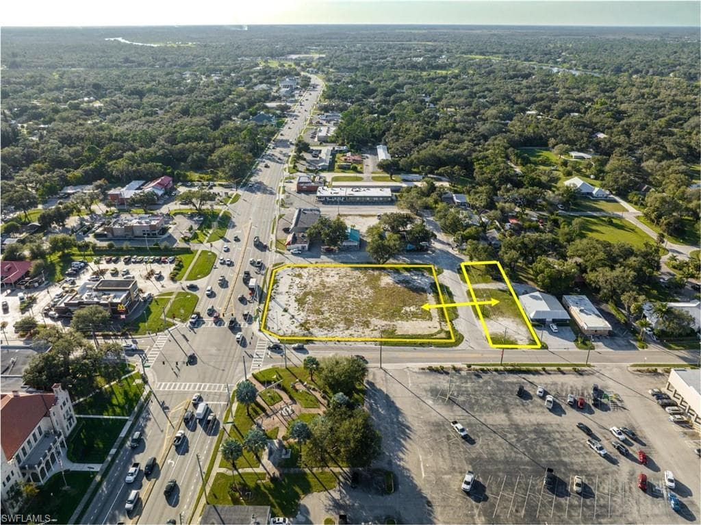 10 W Hickpochee AVE, LABELLE FL 33935-13