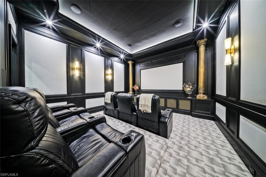 185 CAJEPUT DR, NAPLES FL 34108-25