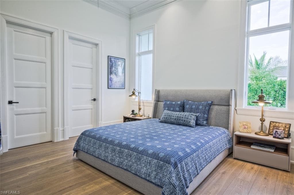 185 CAJEPUT DR, NAPLES FL 34108-27