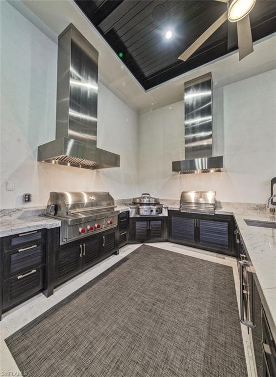 185 CAJEPUT DR, NAPLES FL 34108-39