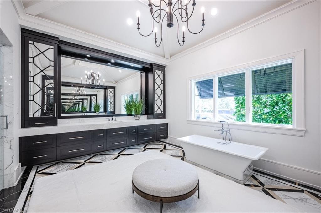 185 CAJEPUT DR, NAPLES FL 34108-20