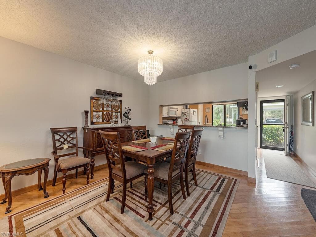 5784 Deauville CIR # B104, NAPLES FL 34112-3