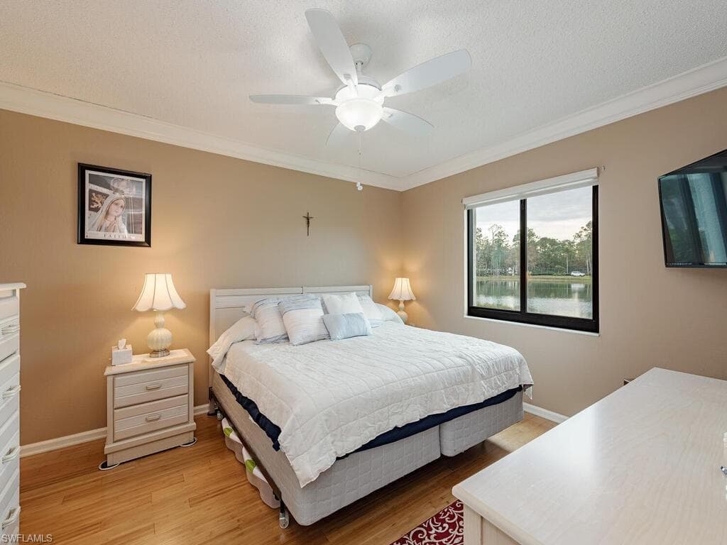 5784 Deauville CIR # B104, NAPLES FL 34112-7