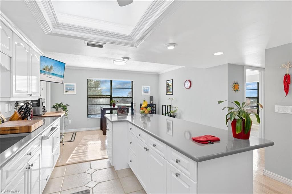 4013 SE 20th PL # 401, CAPE CORAL FL 33904-14