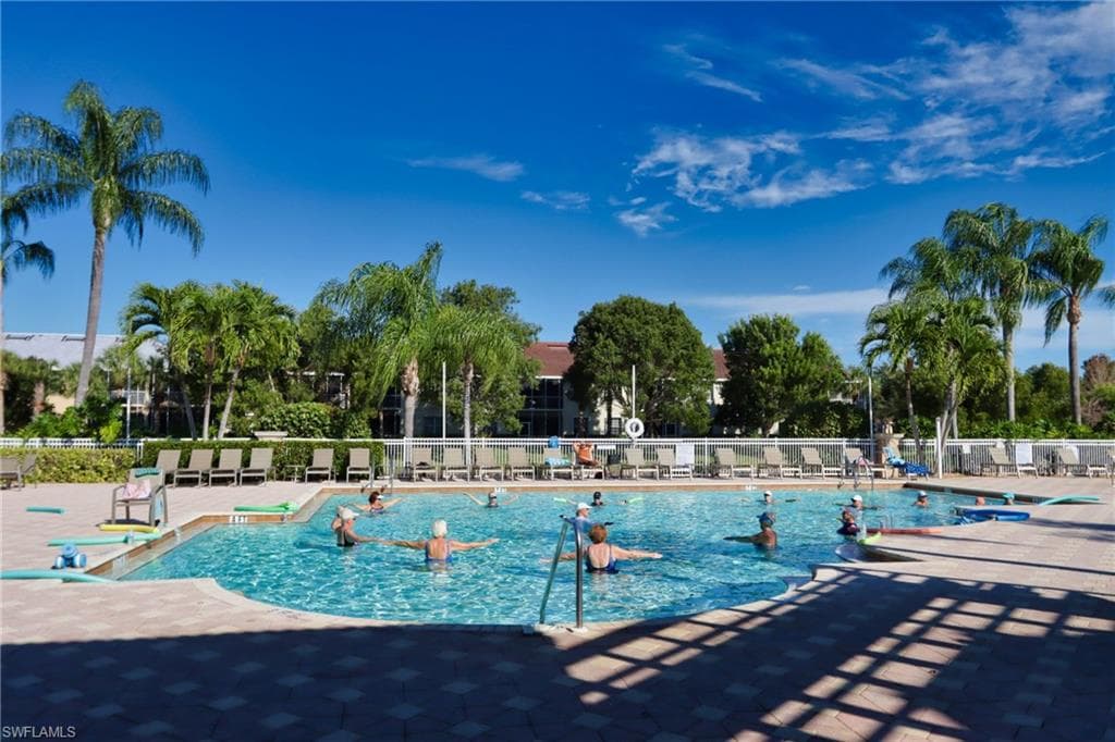 5526 Cheshire DR, FORT MYERS FL 33912-40