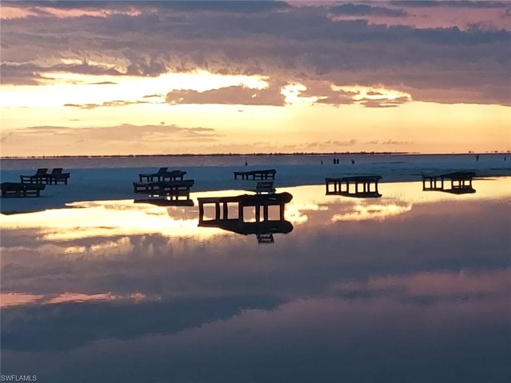 206 Ibis ST, FORT MYERS BEACH FL 33931-9