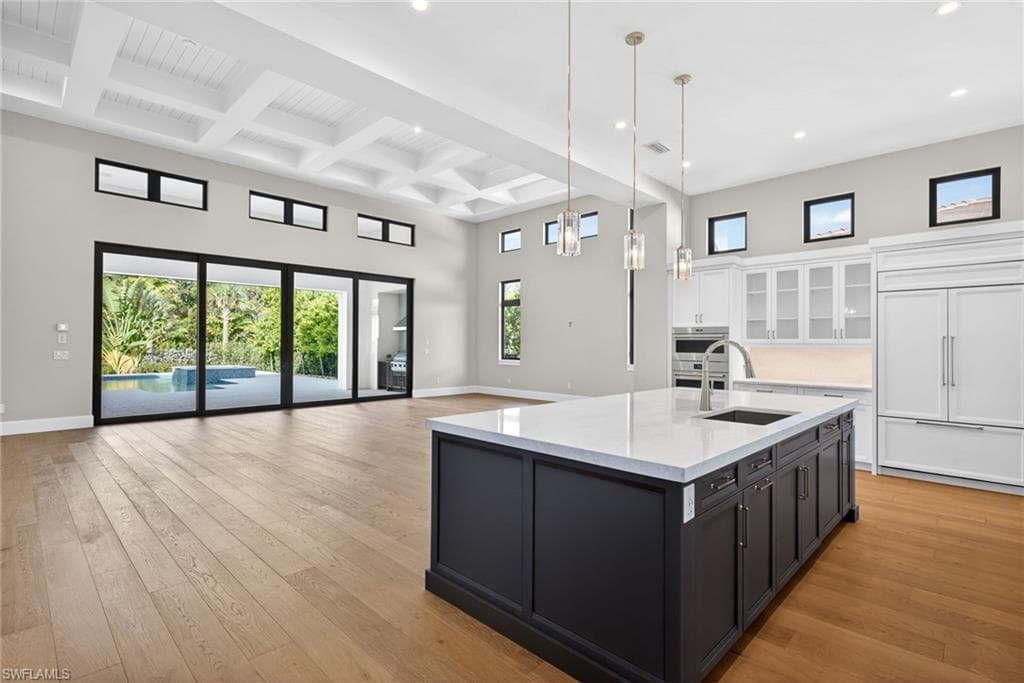 2055 Cambridge Park DR, NAPLES FL 34109-12