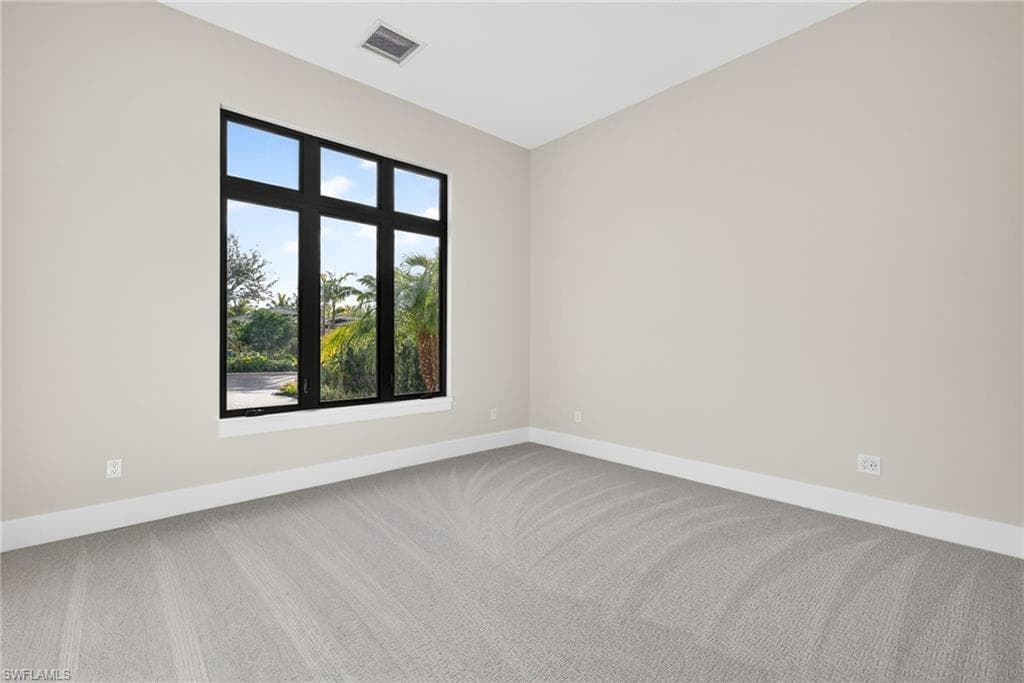 2055 Cambridge Park DR, NAPLES FL 34109-23