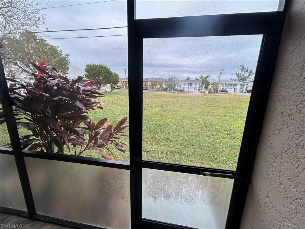 503 Cape Coral PKWY W # 104, CAPE CORAL FL 33914-29