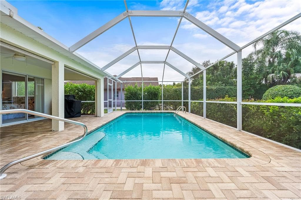 511 Ibis WAY, NAPLES FL 34110-32