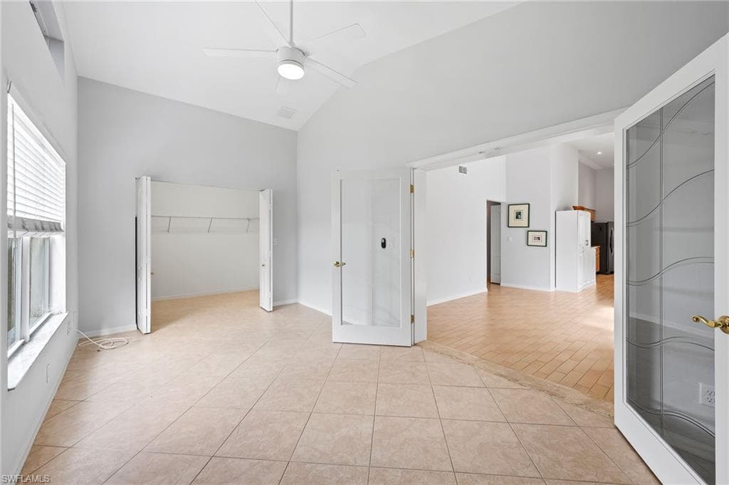 511 Ibis WAY, NAPLES FL 34110-17