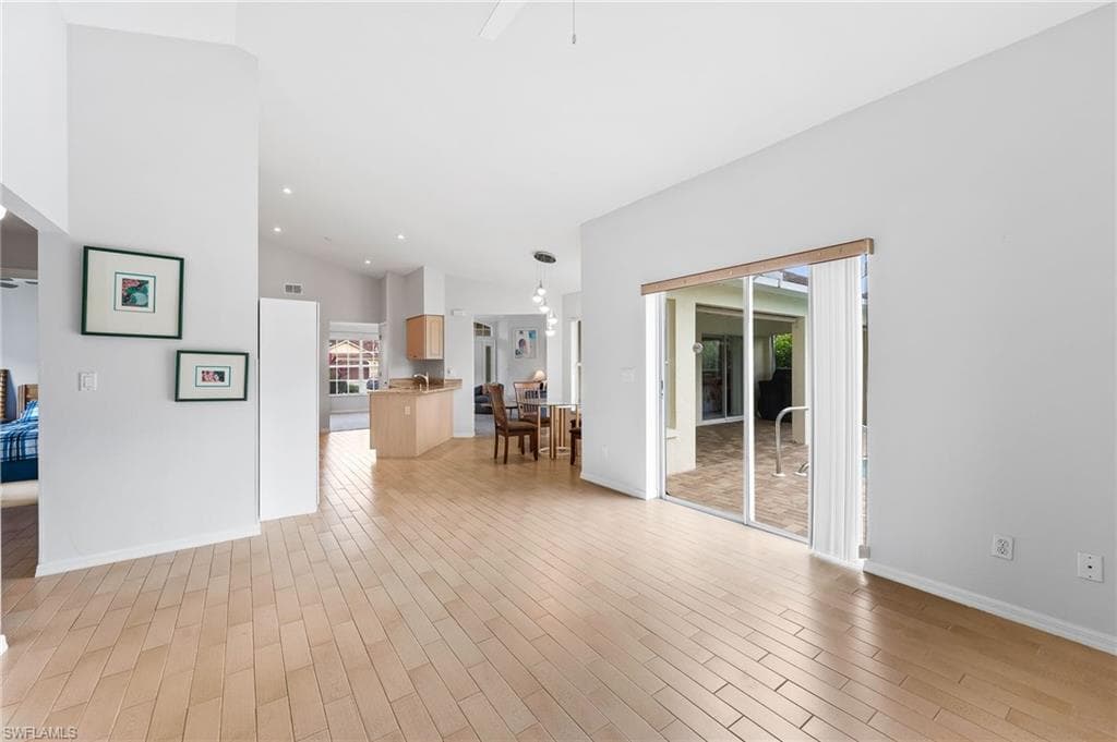 511 Ibis WAY, NAPLES FL 34110-14