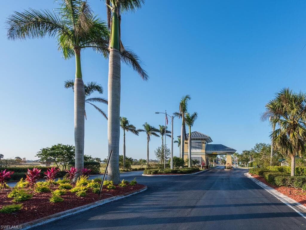 18211 Royal Hammock BLVD-10